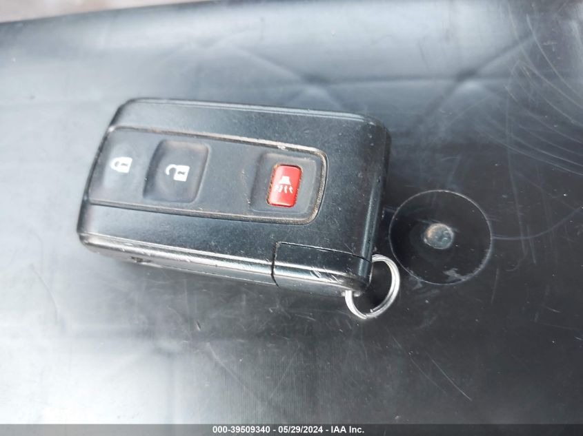 2007 Toyota Prius VIN: JTDKB20U577624833 Lot: 39509340