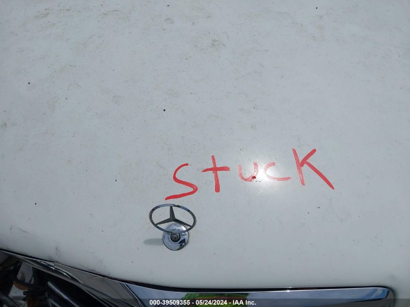 2008 Mercedes-Benz E 350 VIN: WDBUF56X88B184555 Lot: 39509355