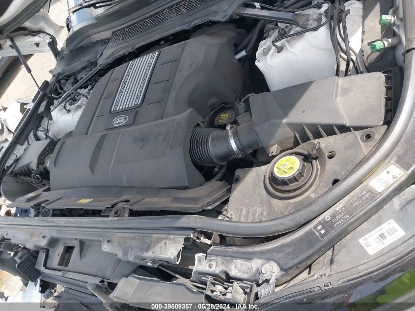 2017 Land Rover Range Rover 3.0L V6 Supercharged Hse VIN: SALGS2FV4HA329080 Lot: 39509357