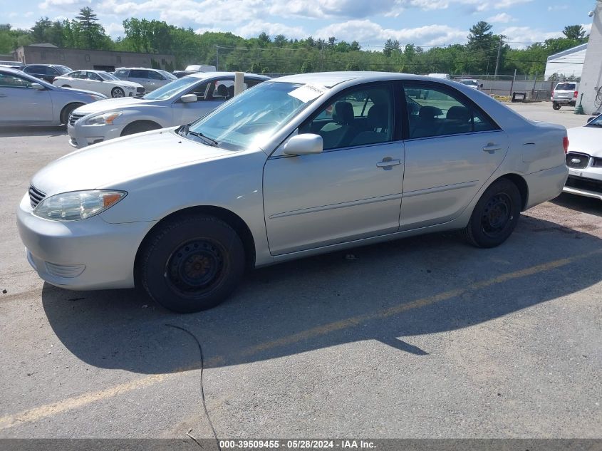 2005 Toyota Camry Le VIN: 4T1BE32K35U947488 Lot: 39509455