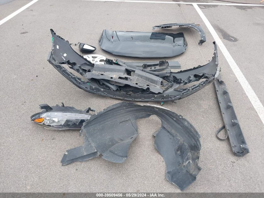 2018 Chevrolet Trax Ls VIN: 3GNCJKSB4JL381156 Lot: 39509456