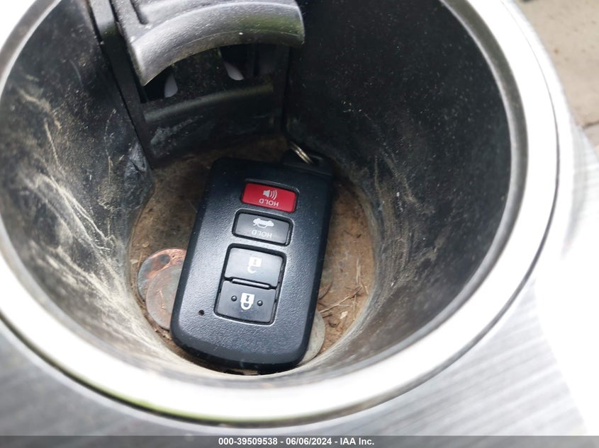 2014 Toyota Camry Hybrid Xle VIN: 4T1BD1FK2EU107204 Lot: 39509538