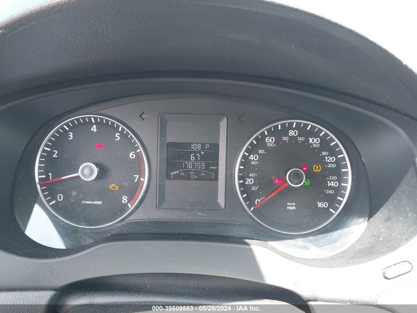 2012 Volkswagen Jetta 2.5L Se VIN: 3VWDP7AJ4CM132724 Lot: 39509553