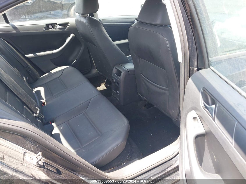 2012 Volkswagen Jetta 2.5L Se VIN: 3VWDP7AJ4CM132724 Lot: 39509553