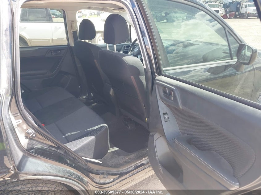 2018 Subaru Forester 2.5I Premium VIN: JF2SJAEC1JH454356 Lot: 39509577