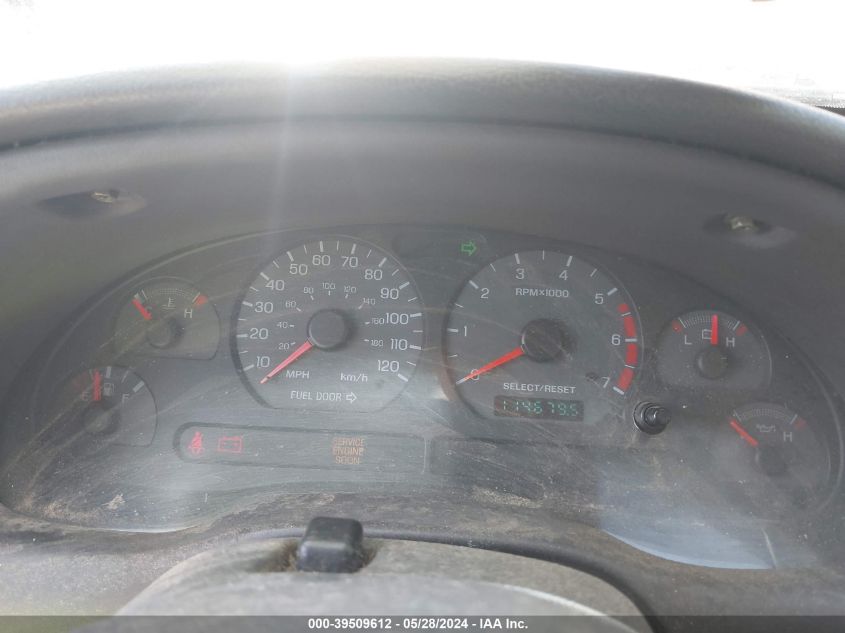 2000 Ford Mustang VIN: 1FAFP4049YF138831 Lot: 39509612