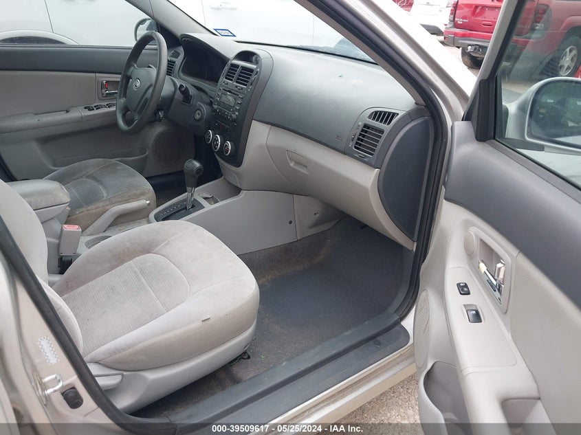 2009 Kia Spectra Ex VIN: KNAFE221495667826 Lot: 39509617