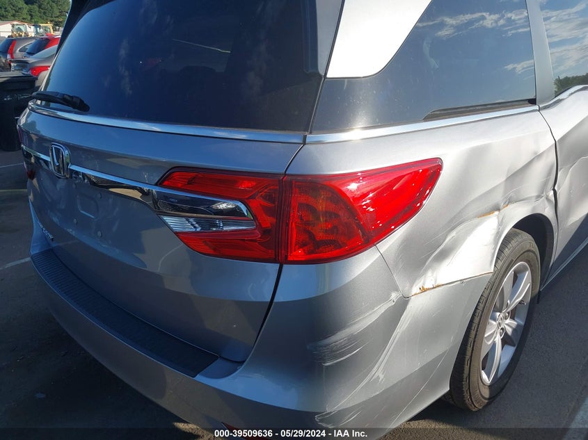 2018 Honda Odyssey Ex-L VIN: 5FNRL6H75JB068557 Lot: 39509636