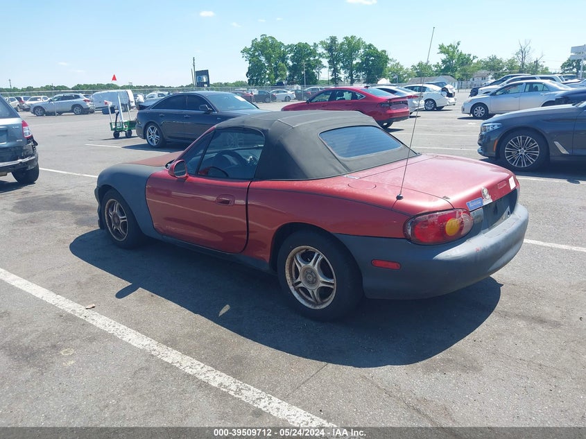 1999 Mazda Mx-5 Miata Leather Pkg/Popular Equipment Pkg/Sports Pkg/Touring Pkg VIN: JM1NB3534X0111505 Lot: 39509712