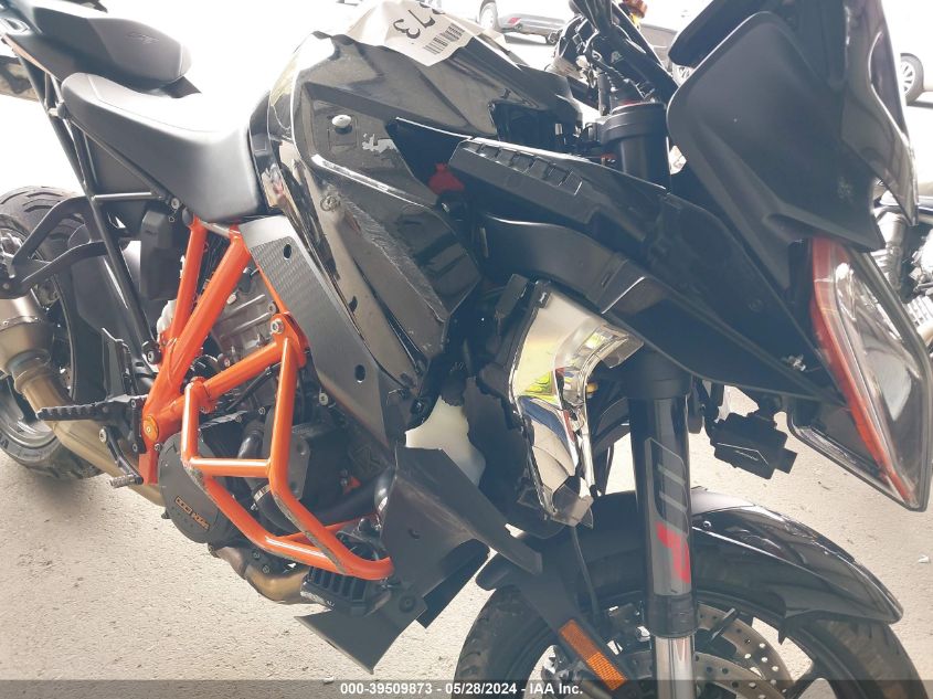2020 Ktm 1290 Super Duke Gt VIN: VBKV69401LM921366 Lot: 39509873