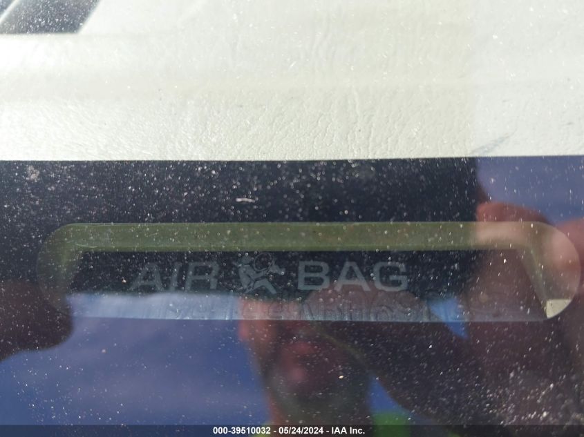 2004 Ford Escape Limited VIN: 1FMCU94144KB06904 Lot: 39510032