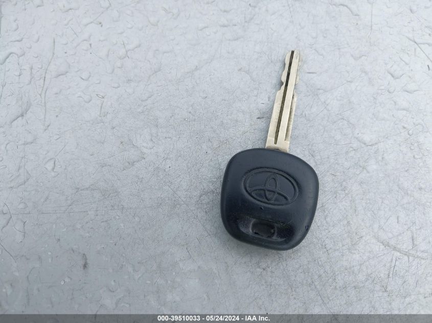 2000 Toyota Sienna Xle VIN: 4T3ZF13CXYU248250 Lot: 39510033