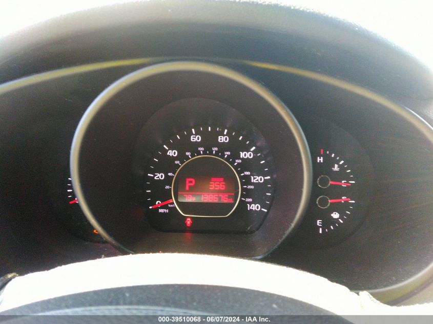 2015 Kia Soul + VIN: KNDJP3A54F7772030 Lot: 39510068