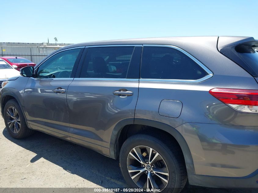 2018 Toyota Highlander Le VIN: 5TDZARFH7JS038300 Lot: 39510187