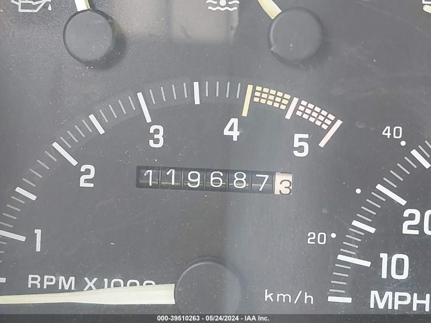 1992 Chevrolet Gmt-400 C1500 VIN: 2GCEC19K3N1216847 Lot: 39510263