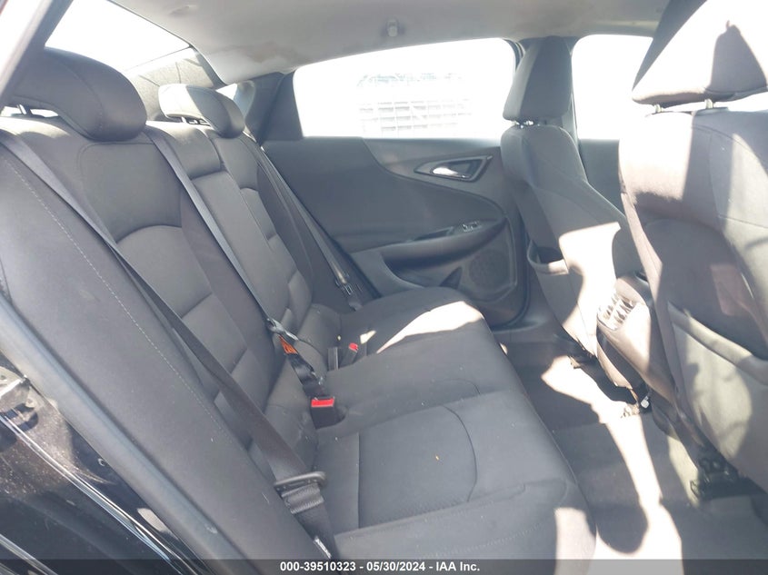 2018 Chevrolet Malibu Lt VIN: 1G1ZD5STXJF185441 Lot: 39510323