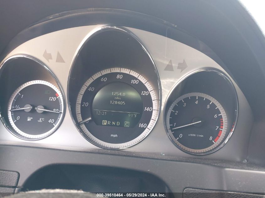 2010 Mercedes-Benz C 300 Luxury/Sport VIN: WDDGF5EB2AR117120 Lot: 39510464