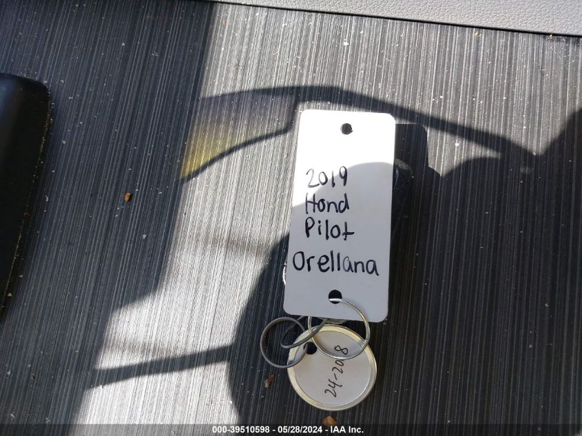 2019 Honda Pilot Lx VIN: 5FNYF6H15KB098951 Lot: 39510598