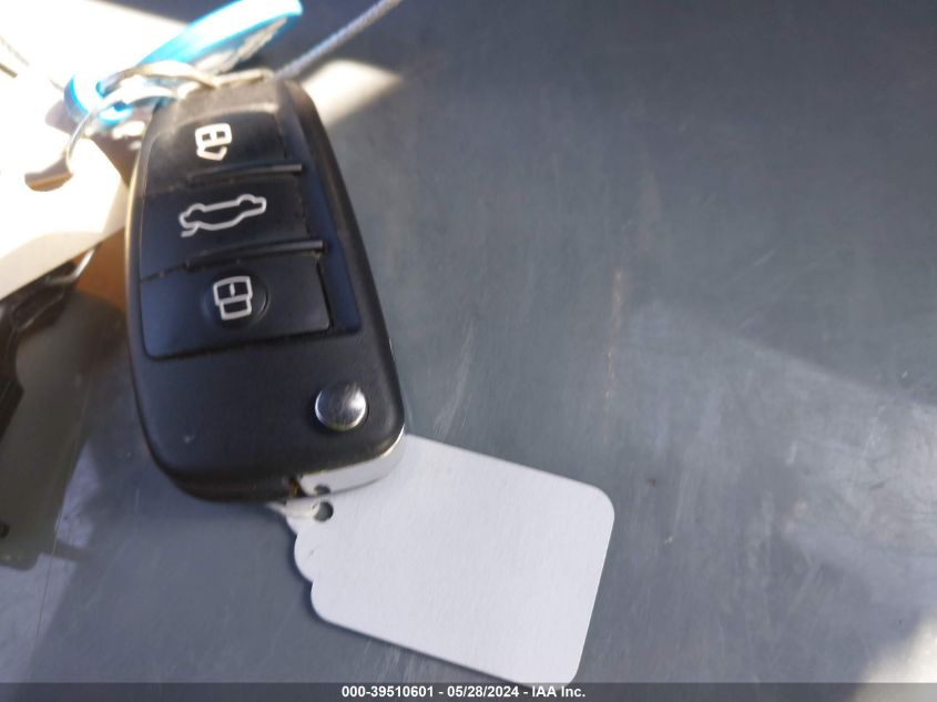 2018 Audi Q3 2.0T Premium/2.0T Sport Premium VIN: WA1HCCFS7JR013663 Lot: 39510601