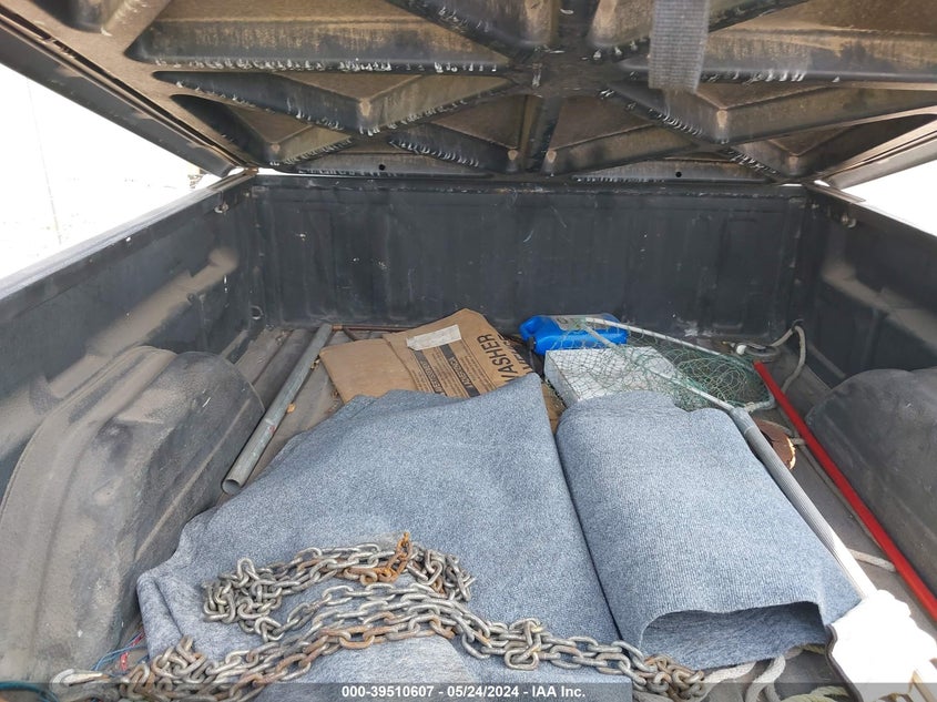 2004 Chevrolet Silverado 1500 Work Truck VIN: 1GCEC19T34Z215969 Lot: 39510607