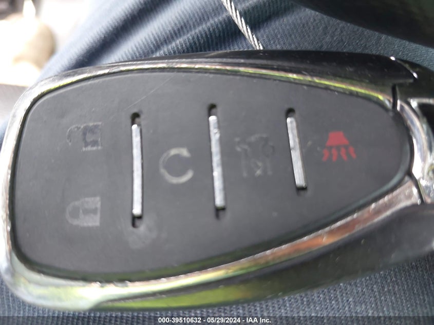 2019 GMC SIERRA 1500 SLT - 1GTU9DED9KZ135650