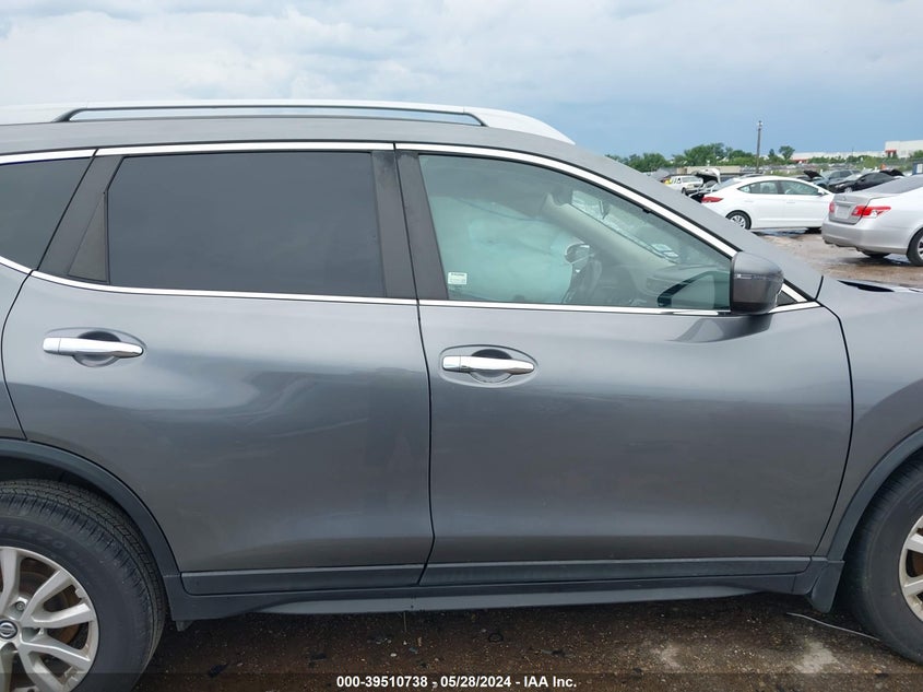 2019 Nissan Rogue S VIN: 5N1AT2MT1KC760852 Lot: 39510738