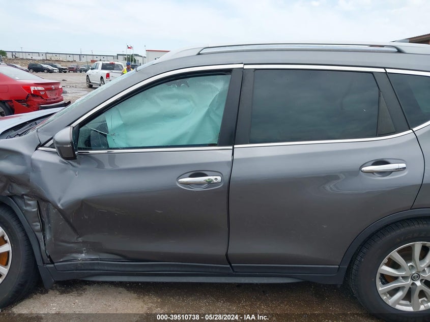 2019 Nissan Rogue S VIN: 5N1AT2MT1KC760852 Lot: 39510738