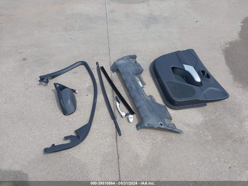 2018 Jeep Cherokee Trailhawk 4X4 VIN: 1C4PJMBB8JD515579 Lot: 39510864