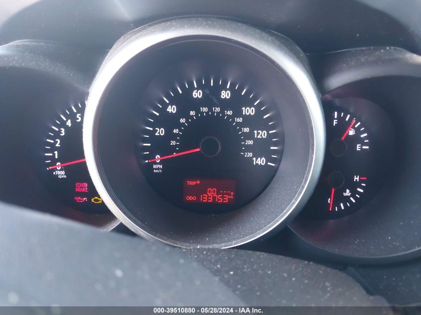 2012 Kia Soul + VIN: KNDJT2A62C7411566 Lot: 39510880