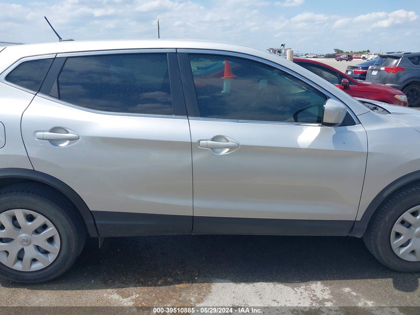 2019 NISSAN ROGUE SPORT S - JN1BJ1CP8KW237181