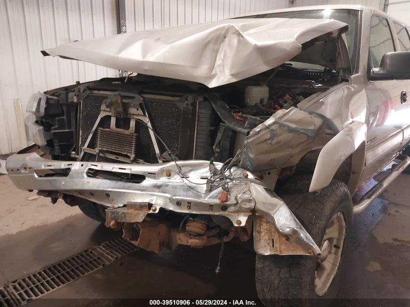 2004 Chevrolet Silverado 2500 Ls VIN: 1GCGK23U64F139054 Lot: 39510906