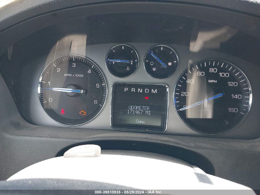 2008 Cadillac Escalade Standard VIN: 1GYFK63828R154607 Lot: 39510935