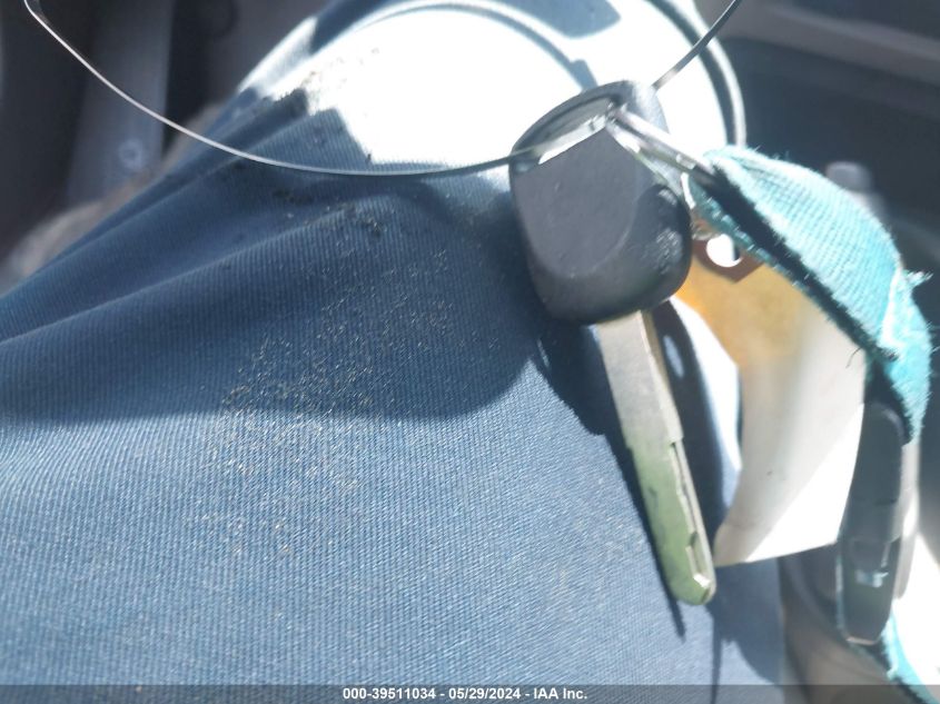 2010 Honda Civic Vp VIN: 19XFA1F31AE063888 Lot: 39511034