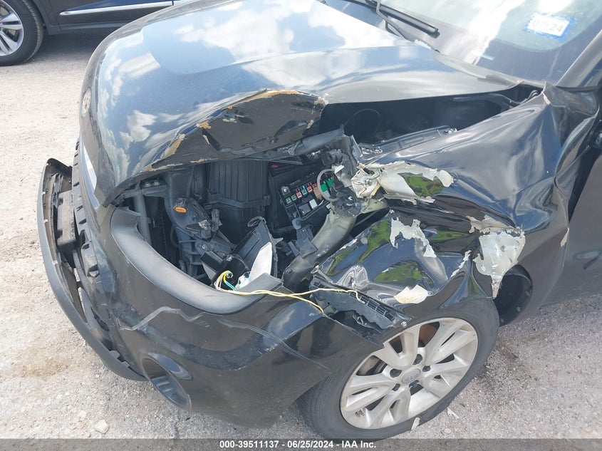 2013 Kia Soul +/!/Sport VIN: KNDJT2A61D7536561 Lot: 39511137