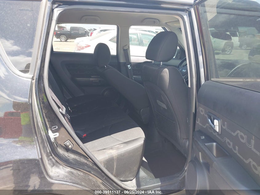 2013 Kia Soul +/!/Sport VIN: KNDJT2A61D7536561 Lot: 39511137