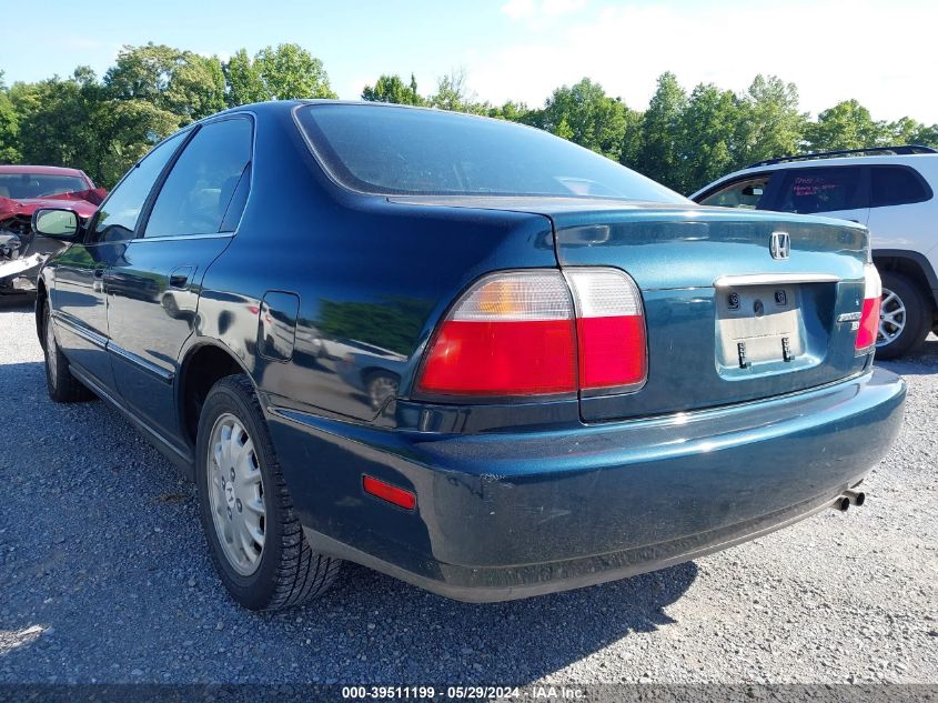 1996 Honda Accord Ex/Ex-R VIN: 1HGCD5656TA155668 Lot: 39511199