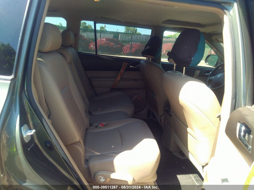 2010 Toyota Highlander Hybrid Limited V6 VIN: JTEJW3EH0A2040714 Lot: 39511267