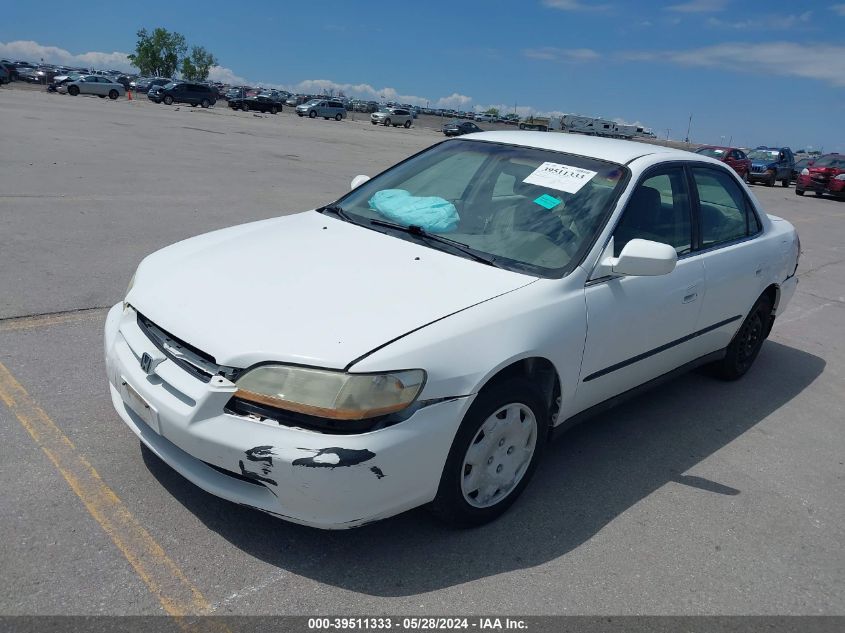 1999 Honda Accord Lx VIN: 1HGCG5642XA138225 Lot: 39511333