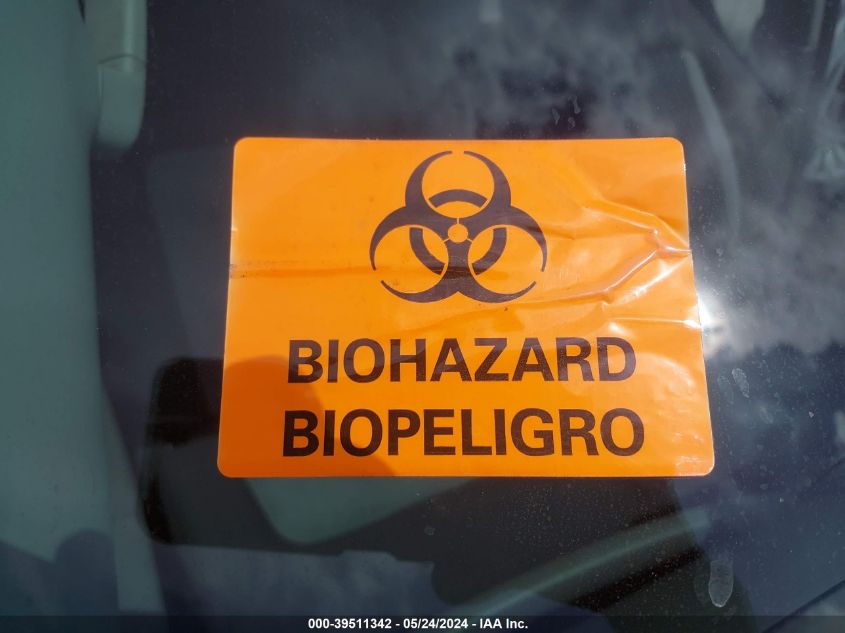 2004 Ford Expedition Xls VIN: 1FMRU13W64LB47294 Lot: 39511342