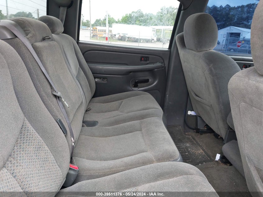 2005 Chevrolet Silverado 1500 Ls/Lt/Z71 VIN: 2GCEK13T751378551 Lot: 39511376