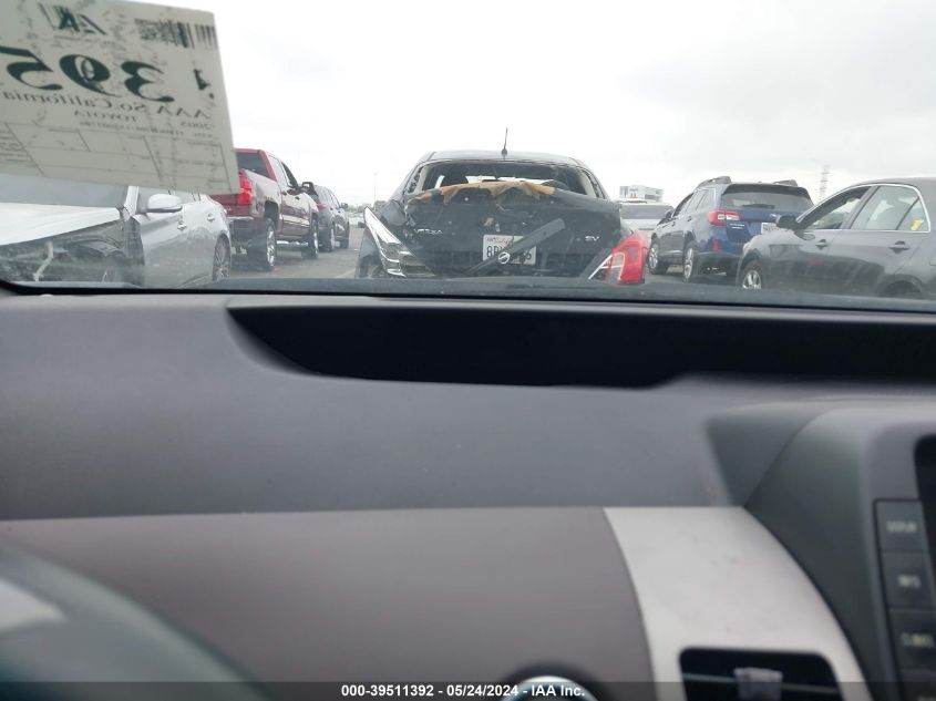 2005 Toyota Prius VIN: JTDKB20U153003786 Lot: 39511392