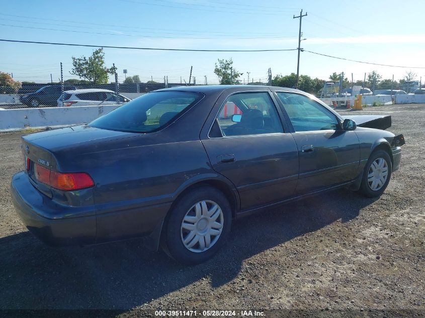 2000 Toyota Camry Ce/Le/Xle VIN: JT2BG22K1Y0531596 Lot: 39511471