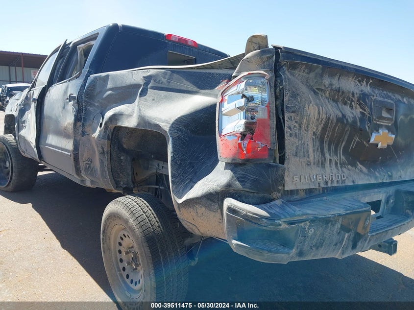 2018 Chevrolet Silverado 1500 2Lt VIN: 3GCUKREC4JG637134 Lot: 39511475