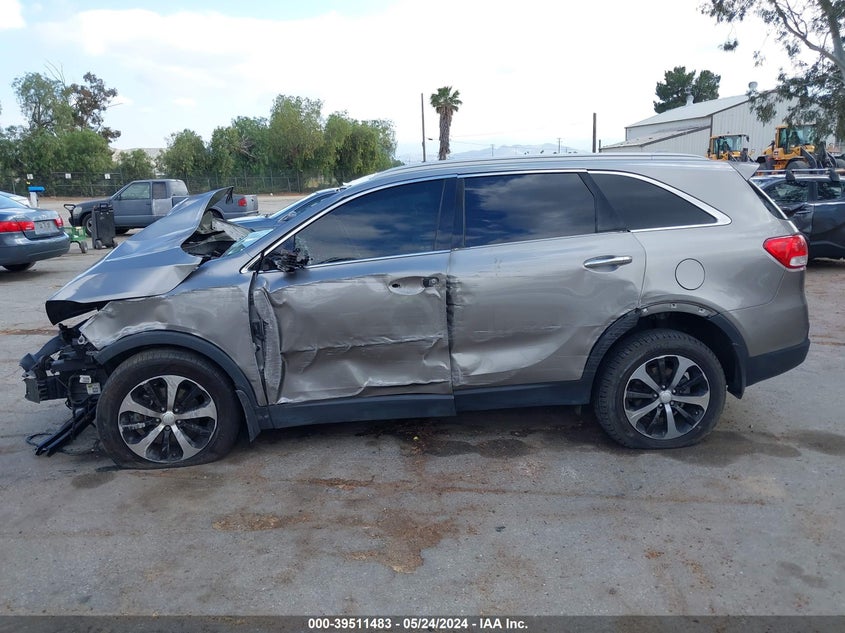 2016 Kia Sorento 2.0T Ex VIN: 5XYPH4A13GG047386 Lot: 39511483