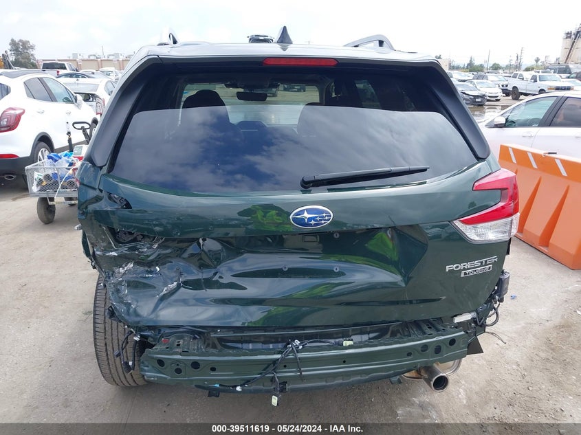 2024 Subaru Forester Touring VIN: JF2SKAMC6RH497956 Lot: 39511619