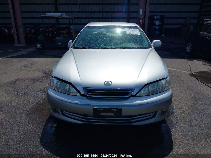 2000 Lexus Es 300 VIN: JT8BF28G4Y0255555 Lot: 39511654