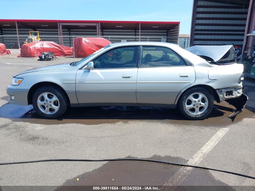 2000 Lexus Es 300 VIN: JT8BF28G4Y0255555 Lot: 39511654