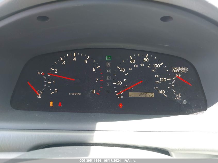 2000 Lexus Es 300 VIN: JT8BF28G4Y0255555 Lot: 39511654