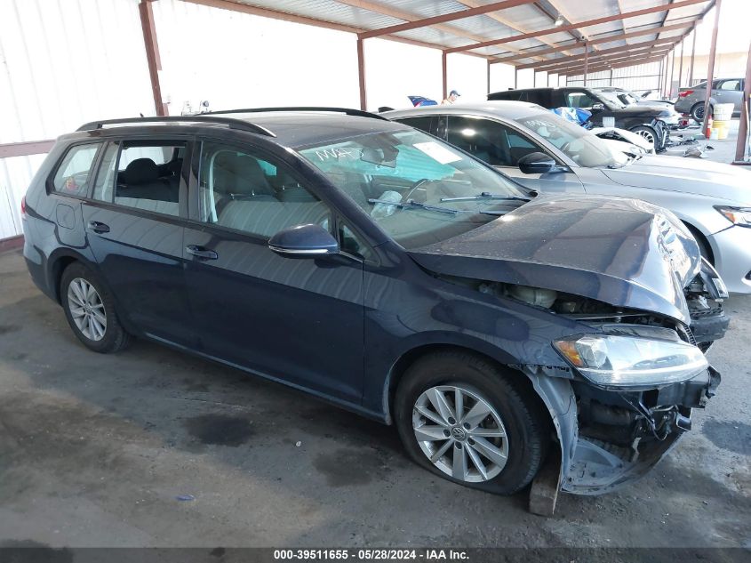 3VW717AU2JM765924 2018 Volkswagen Golf Sportwagen Tsi S