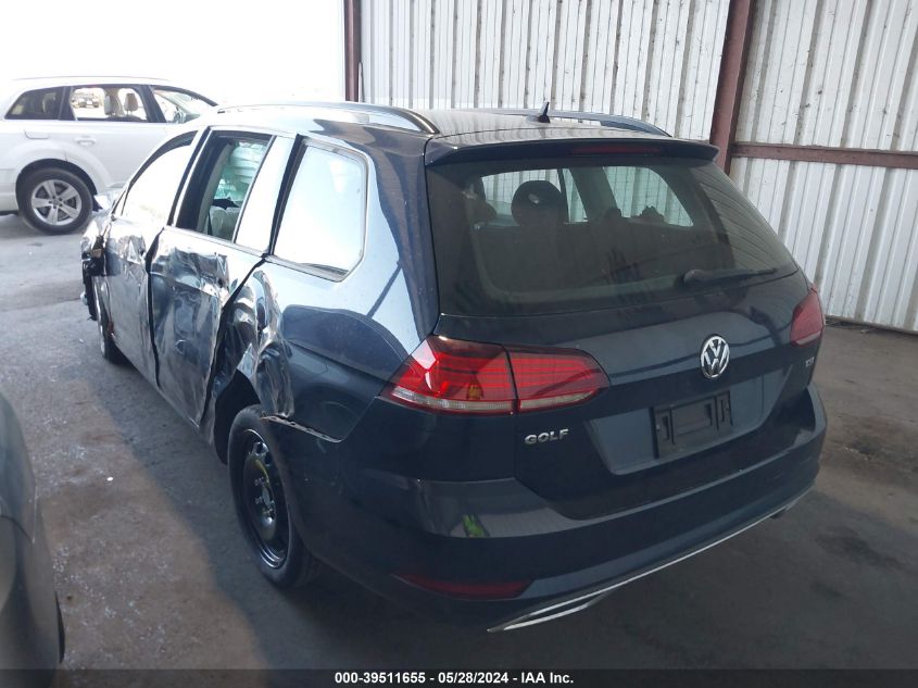 3VW717AU2JM765924 2018 Volkswagen Golf Sportwagen Tsi S